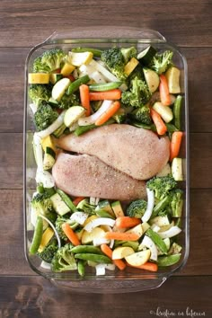 two pictures of chicken and vegetables in a casserole dish on a wooden table