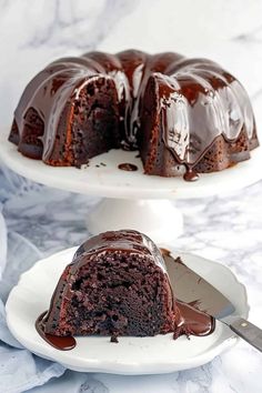 Vegan Chocolate Bundt Cake - The Daily Dish Chocolate Chip Bundt Cake Recipe, Vegan Chocolate Ganache, Chocolate Chip Bundt Cake, Vegan Baking Recipes, Chocolate Bundt Cake