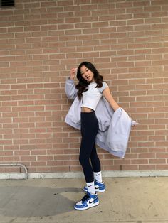 Cute monochrome outfit ! Pinterest/soft-girl style Outfits With Blue Jordans 1s, High Dunks With Leggings, Jordan Leggings Outfits, Jordan 1 School Outfit, High Top Shoe Outfits Women, Air Jordan 1 Outfit Women Leggings, Leggings Nike Outfit, Women Outfits With Jordans, Air Jordan Signal Blue