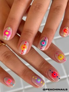 Hippie Nails, Summery Nails, Dots Nails, Cute Gel Nails, Short Nail Designs, Pastel Nails, Dream Nails, Fire Nails, Funky Nails