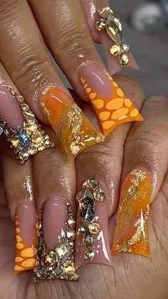 @yogirlry Orange Junk Nails, Junk Nail Designs, Duck Nail Designs, Exotic Nail Designs, Money Nails, Movie Bloopers, Junk Nails