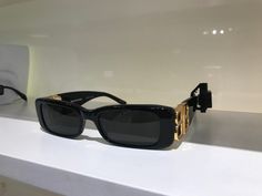 Fashion Pieces, Glasses Fashion, Black Shoes, Sunnies, Coco, Saint Laurent, Shades