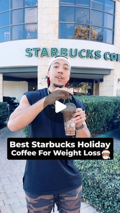 Trent Harrison | Online Fitness Coach on Instagram: "🎅🏾 The Best Holiday Starbucks Drink For Weight Loss🎅🏾

Most people gains 10 lbs of fat during the holiday season because they fall for holiday temptations…

Instead of the Peppermint mocha Frappuccino which is 530 calories and 80g sugar, order this for less than 100 calories👇🏾

🔖SAVE THIS ORDER:
1️⃣GRANDE shaken espresso 
2️⃣ONE pump of mocha
3️⃣ONE pump of peppermint
4️⃣splash of half & half
5️⃣No classic syrup
6️⃣1 splenda

#coffee #starbucks #espresso #lowcalorie #fastfood #weightloss #fitness #fitnessgoals #bellyfat #fatloss #peppermint #holidays #christmas #mocha" Peppermint Mocha Frappuccino, Holiday Starbucks, Macro Diet, Shaken Espresso, Weight Watchers Plan, Mocha Frappuccino