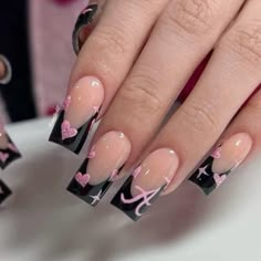 #nails black french tip set w initial and heart w sparkles design Engagement Nails, Vday Nails, Art 2024, Nail Designs Valentines, Heart Nail, Colored Acrylic Nails