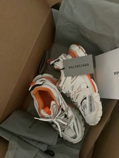 Sneakerhead Room, Balenciaga Runners, Pretty Shoes Sneakers, Girly Shoes, Pretty Shoes, Sneaker Collection, Fashion Killa, Sneaker Head