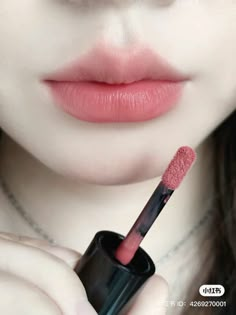 Makeup Korean, Lip Tints, Tinted Gloss, How To Do Makeup, Honey Blonde Hair, Makeup Stuff, Fancy Makeup