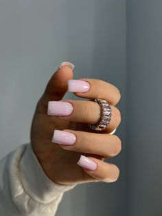 Nails 2024 Pink, Cat Eye Acrylic Nails, Eye Acrylic Nails, Stylish Acrylic Nails, Chrome Summer Nails, Shape Of Nails, Trendy Acrylic Nails, Chrome Manicure, Blush Pink Nails