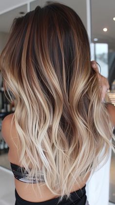 Melt Color Hair, 6n Hair Color With Balayage, Hair Color Fade Ombre, Bronde Balayage With Money Piece Curly Hair, Hair Fall Color Ideas, Tye And Dye Blond, Blonde For Neutral Skin Tone, Iced Caramel Latte Hair Color, Trendy Hair Colors 2024