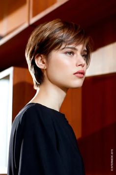 Hairstyles Aesthetic, Really Short Hair, Hair Inspiration Short, Shot Hair Styles, Trending Haircuts, New Haircuts, Short Haircut, Pixie Hairstyles