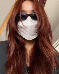 Black Hair With Ginger Underneath, Orange On Brown Hair, Orangish Red Hair, Red Hair Inspo Aesthetic, Rust Orange Hair, Red Hair Girl Aesthetic, Red Hair Inspo Color, Honey Red Hair, Ginger Hair Dye