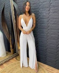 Black Girls Streetwear, Girls Streetwear, Recruitment Outfits, Fiesta Outfit, New Years Outfit, Beach Maxi Dress, White Jumpsuit, Fashion Attire, Jumpsuit Fashion