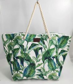 Beach Bag - ZX-12770A Artistic Accessories, Beach Purse, Tulle Crafts, Beach Totes, Pool Bag, Bag Illustration, Swim Pool, Pool Bags, Wreath Supplies