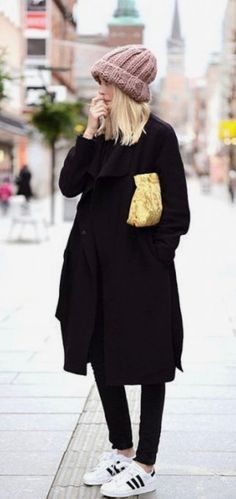 Skandinavian Fashion, Scandinavian Fashion, Foto Tips, Cooler Look, Berets, Mode Inspo, 가을 패션