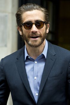 Mens Hipster Haircuts, Haircut Styles For Boys, Hipster Haircuts, Jack Gyllenhaal, Moscot Lemtosh, Billionaire Aesthetic, Hipster Haircuts For Men, Beard Images, Hipster Haircut