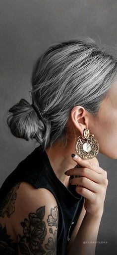 Grey Hair Updos, Peinados Hair Styles, Going Grey, Gorgeous Gray Hair, Grey Hair Inspiration, Gothic Hairstyles, Silver Sisters, Beautiful Gray Hair, Silver Grey Hair