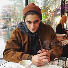 Evak Skam, Instagram Coffee, Grunge Look, Famous Last Words, Latte Art, Grunge Style