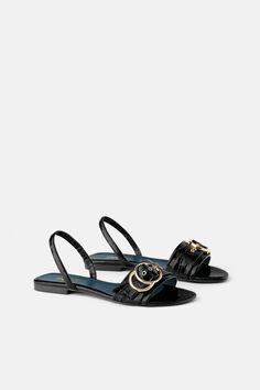 Dream Aesthetic, Black Leather Flats, Zara Fashion, Shoe Inspiration, Leather Sandals Flat, Spring Shoes, Zara United States, Leather Flats, Shoe Style