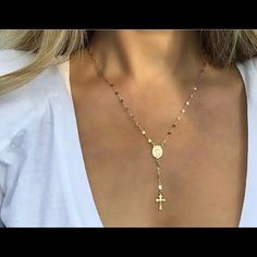 Absolutely Gorgeous Gold Tone Rosary Necklace! Layered Coin Necklace, Star Necklace Gold, Long Statement Necklace, Blue Beaded Necklace, Sterling Silver Heart Pendant, Rosary Necklace, Gold Cross Pendant, Rose Gold Chain, Geometric Necklace