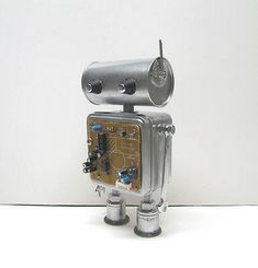 Found Objects Robot Sculpture / Assemblage Robot Figurine | eBay Technology Sculpture, Sculpture Assemblage, Fantasy Factory, Strength Conditioning By Body Part, Robot Sculpture, Star Wars Logo, Found Object Art, Junk Art, Steel Sculpture