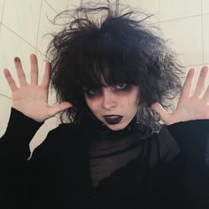 Bats Nest Hair Tutorial, Goth Bats Nest Hair, Bat Nest Hair Goth, Curly Haired Goth, Bat Nest Hair, Bats Nest Hair, Curly Goth Hair, Goth Curly Hair, Grown Out Pixie