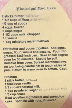 the instructions for making mississippi mud cake on a pink background with white circles and black writing