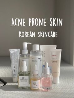 Discover the ultimate solution for acne-prone skin with our curated list of top Korean skincare products! 🌟 Korean beauty routines are renowned for their effectiveness, and these specially selected products are designed to target acne while promoting clear, healthy skin. From soothing cleansers to powerful serums and nourishing moisturizers, each product is crafted with high-quality ingredients to help reduce breakouts and balance your skin. Whether you're battling persistent acne or occasional flare-ups, these Korean skincare essentials are your key to achieving a flawless complexion. (credit : tiktok plainm1lk) Skin Care Routine Korean Beauty Products, Korean Serum For Oily Skin, Korean Skincare Essentials, Skincare Routine Acne Prone Skin, Korean Skin Care For Oily Acne Prone Skin, Korean Skincare For Beginners, The Best Skin Care, Beauty Of Joseon Skincare Routine, Skincare Products For Acne