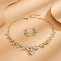 Elegant Bridal Jewelry Set 3-Piece, Bohemian Style, Zirconia Floral Necklace And Earrings Set, Exquisite Wedding Accessories For Evening Gown Gifts For Eid Elegant Bridal Jewelry, Gifts For Eid, Bridal Jewelry Set, Necklace And Earrings Set, Fancy Jewelry, Floral Necklace, Bridal Jewelry Sets, Necklace And Earrings, Pretty Jewellery