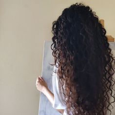 Dark Curly Hair, Beautiful Curly Hair, Curly Hair Tips, Curly Hair Cuts, Long Curly Hair