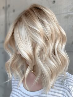 Super Blonde Medium Length Hair, Blonde Inverted Bob Medium, Light Blonde All Over Color, Buttery Blonde With Lowlights, Short Icy Blonde Hair With Dark Roots, Blonde Bob Ideas, Blond Hair With Dimension, Butter Blonde Hair Dark Roots, Light Blonde Balayage Short Hair