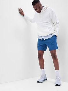 Soft french terry shorts.  Drawcords at waist.  Front slant pockets.  Back patch pocket.  #541613 Straight silhouette with a relaxed fit.  Hits above the knee.  Models are 6'1"–6'2" 185-188 cm) with a 31" 79 cm) waist and 32–33" 81–84 cm) inseam, and are wearing Gap Pocket Notes, French Terry Shorts, Terry Shorts, Blue Willow, Back Patch, Above The Knee, French Terry, Patch Pocket, The Knee