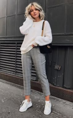 Clothes Shops, Checkered Pants, Business Casual Outfits For Work, Work Fits, Clothing Catalog, Clothes Sale, Womens Clothes, Teacher Outfits, Casual Work Outfits