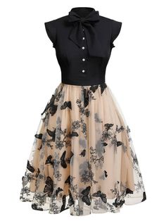 30-70% OFF✓ Fast Shipping✓Elevate your wardrobe with Retro Stage’s butterfly patchwork vintage dress, combining classic 1950s style with bold, modern details. Butterfly Patchwork, Retro Stage, Detail Couture, Adorable Anime, Vintage Black Dress, Standard Dress, Skirt Maxi, Amazing Photo, Style Travel