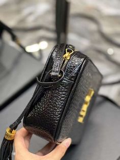 Disarh - SLY Bags  562   Most of the Bags comes with dust bag, tags with A+ Excellent Quality; Contact us if you've any questions in your mind. Luxurious Bags, Yves Saint Laurent Bags, Bags Fashion, Saint Laurent Bag, Bag Tags, Debit Card, Evening Bags, Luxury Bags, Contact Us