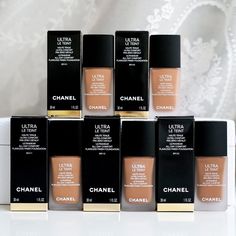 100% Authentic. Brand New & Never Used IN BOX. Brand: CHANEL Type: ULTRA LE TEINT FLAWLESS FINISH FOUNDATION Full Size: 1 fl oz / 30 ml ➼ You will get exact same one as shown on the picture ➼ All orders are shipped within 1-2 business days after payment is received. ♡ Feel free to contact me with any inquiries ♡ Chanel Ultra Le Teint, Chanel Foundation, Too Faced Foundation, Beauty Makeup, Health And Beauty, Foundation, Chanel, Shades, Feel Free