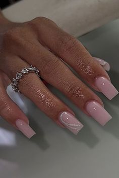 Pink Acrylic Nails French, Acrylic Nails With Initial, Pink Acrylic Nails Designs, Pink Acrylic Nails Coffin, Short Pink Acrylic Nails, Trendy Short Nails, Nail Shapes Squoval, Squoval Nails, Short Gel Nails