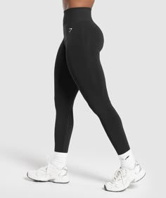 Gymshark Everyday Seamless Leggings - Black | Gymshark Gym Shark Outfit, Class Pants, Athletic Dresses, Converse Women, Jewelry White Gold, Lulu Shorts, Birkenstock Boston Shearling, Boston Shearling, Gym Shark