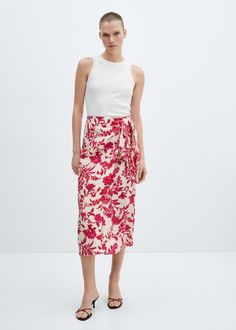 Floral-print wrap skirt Cotton Wrap Skirt, Floral Wrap Skirt, Wrap Midi Skirt, Midi Skirt Outfit, Women Skirts Midi, Wrap Skirt, Skirt Outfits, Skirt Length, Denim Skirt