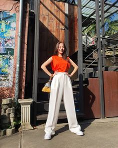 Ootd Kulot, Minimalist Fashion Fall, Korean Fashion Outfits, Cozy Fall Outfits, Layered T Shirt, Fashion Photography Poses, Trousers Pants, Casual Chic Outfit, Western Dresses