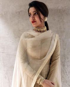 Bridals Pakistani, Grey Anarkali, Anarkali Frock, Samantha Ruth Prabhu, Elegant Choker, Indian Fashion Trends, Long Frock, Samantha Ruth