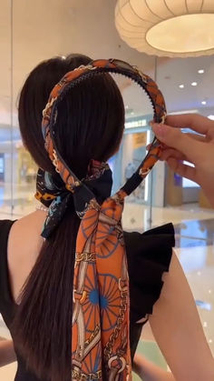 I bought this for my girlfriend and she is addicted to it.😆 Hair In The Wind, Headpiece Diy, My Girlfriend, Hair Bands, Headband Hairstyles, Hair Designs, Scarf Hairstyles, Pretty Hairstyles