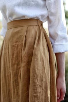 Linen A Line Maxi Skirt Decade Fashion, Nz Summer, Fashion Questions, Long Linen Skirt, Rock Outfit, Brown Skirt, Womens Skirts, Outfit Jeans, Skirt Maxi