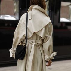 Lolario Style, Fashion Gone Rouge, Winter Mode, Abayas Fashion, Mode Inspo, Casual Street Style