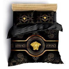 black and gold versa bedding set with lion head