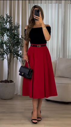 Outfit Ideas 2024, Classy Skirts, Christmas Outfit Ideas, Modesty Outfits, Trendy Dress Outfits, Effortlessly Chic Outfits, Quick Outfits, Classy Dress Outfits, Classy Work Outfits