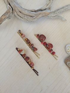 Gemstone Hair Pins, Red Jasper Bobby Pins, Goldstone Hair Pins, Carnelian Bobby Pins, Gemstone Hair Clip, Gemstone Bobby Pins, Natural Stone Gemstone Hair, Natural Hair Accessories, Treat Gift, Bobby Pin, Fashion 2024, Halloween Hacks, Red Jasper, All Hair Types, Cute Cards