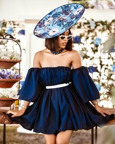 Sarah Langa, Kentucky Derby Women, Nomzamo Mbatha, Fascinator Hats Outfit, Tea Party Attire, Kentucky Derby Outfit, Derby Attire, Race Course, Horse Races