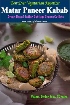 Matter Paneer, Paneer Kebab, Paneer Kabab, Veg Starters, Snacks Indian, Amaranth Recipes, Yummiest Food, Healthy Evening Snacks, Pea Snacks