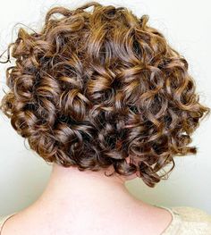 Pretty Short Hairstyles, Bobbed Haircuts, Short Hairstyles For Curly Hair, Natural Hair Movement, Raquel Welch Wigs, Layered Bobs