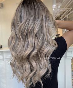 10 Major Winter Hair Colors, Ash Blonde Hair Balayage, Ashy Blonde Hair, Ashy Hair, Winter Hair Colors, Ash Blonde Hair Colour, Ash Hair Color, Ombre Hair Blonde, Dirty Blonde Hair