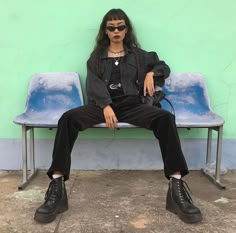 Emo Style, Goth Outfit, 사진 촬영 포즈, Look Retro, Teacher Outfit, Emo Fashion, Mode Inspo, Alternative Wedding